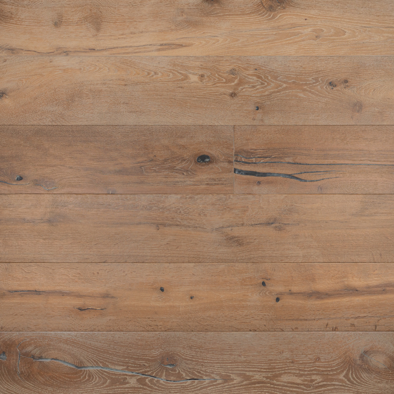 Distressed Vintage Brown Oak Wood Flooring – Warm Traditional Distressed Look