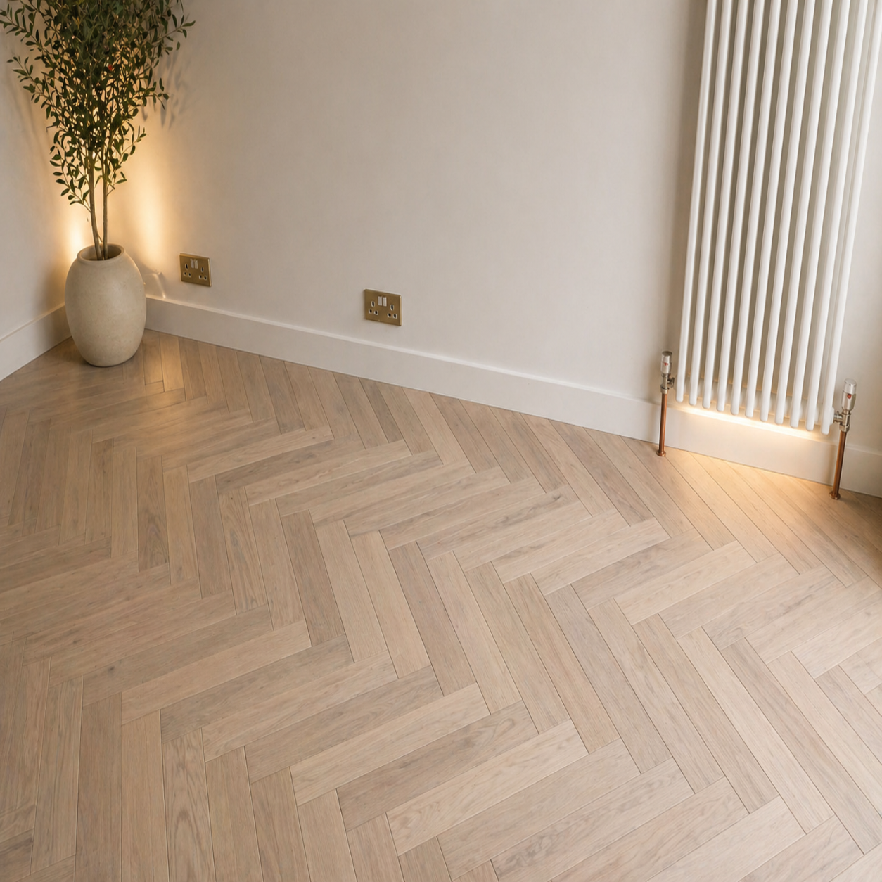 White Washed Brushed Oak Flooring Soft White UV Lacquered Finish